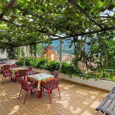 Madra Rooms And Apartments Budva Exterior photo