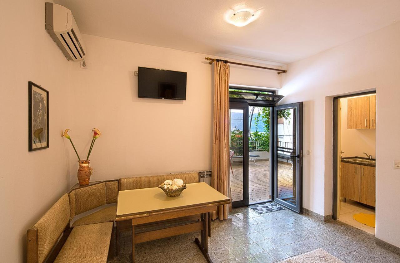 Madra Rooms And Apartments Budva Exterior photo